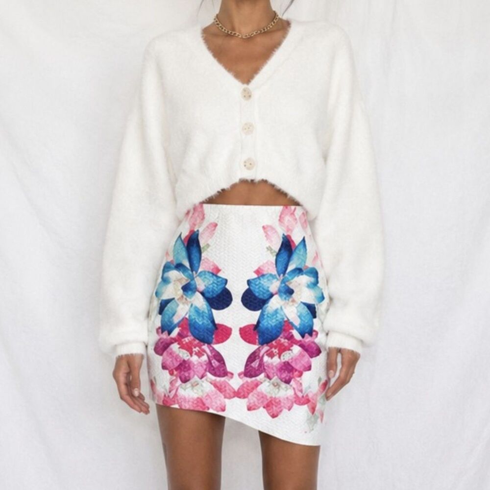 Vintage Y2K 90s White Blue Pink Knit Floral Mini Bodycon High Waisted Skirt XS